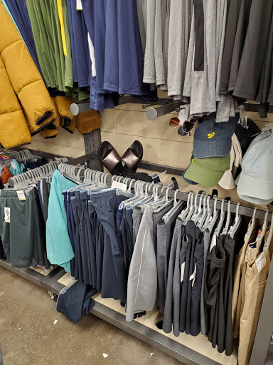 Clothing Store «Old Navy», reviews and photos, 8674 Park Meadows Center Dr, Lone Tree, CO 80124, USA