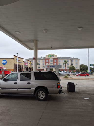 Convenience Store «Stripes», reviews and photos, 2815 E Main St, Uvalde, TX 78801, USA