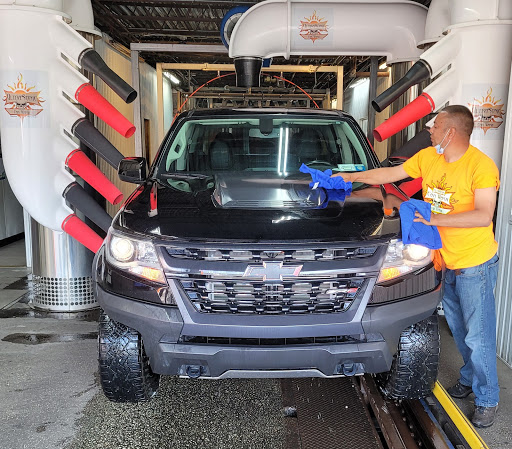 Car Wash «Plainview Royal Car Wash», reviews and photos, 1542 Old Country Rd, Plainview, NY 11803, USA