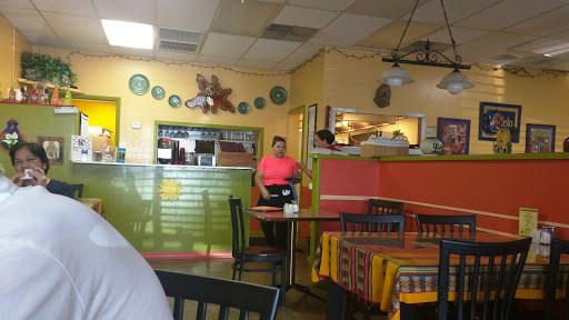 Movie Theater «B&B Theatres Sebring Fairmount Square Cinema 6», reviews and photos, 3750 US Hwy 27 S, Sebring, FL 33870, USA