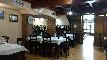 Restaurante Casa Garrido - C. Manuel Vicente Tutor, 8, 42001 Soria, Spain