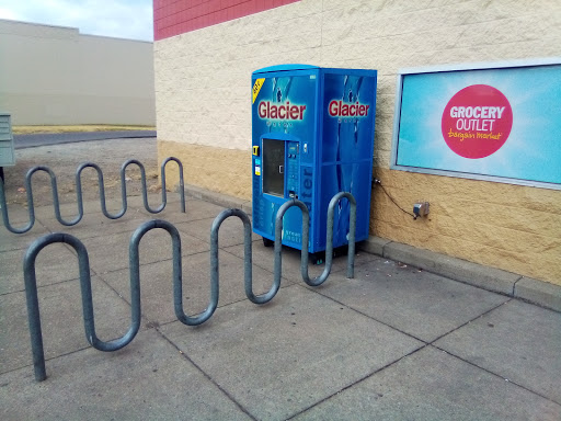 Grocery Store «Grocery Outlet Bargain Market», reviews and photos, 299 D St NE, Salem, OR 97301, USA