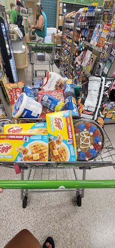 Supermarket «Publix Super Market at Magnolia Plaza», reviews and photos, 2419 Thomas Dr, Panama City, FL 32408, USA