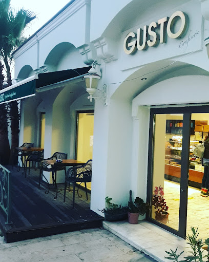 Gusto Confiserie Çikolataevi & Coffee Shop