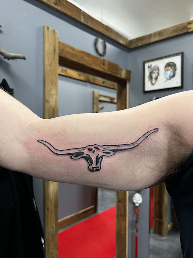 Tattoo Shop «Pride & Glory Tattoo Parlor», reviews and photos, 172 2nd Ave N #110, Nashville, TN 37201, USA