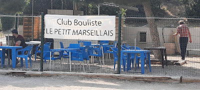 Club de boules le petit marseillais à Marseille