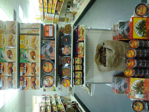 Kosher Grocery Store «Al-Taiba Market», reviews and photos, 1008 W Chapel Hill St, Durham, NC 27707, USA