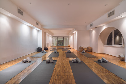 Yoga Agora Studio