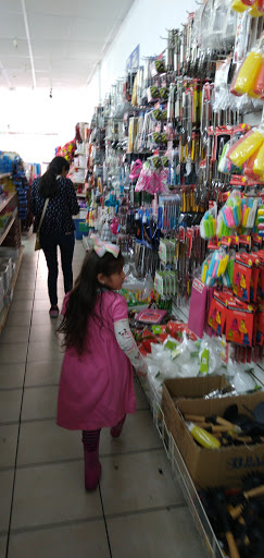 Dollar Store «Dollar Deal», reviews and photos, 1279 Veterans Blvd, Redwood City, CA 94063, USA