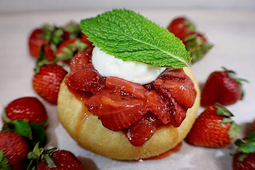 Donut Shop «Strange Donuts», reviews and photos, 2709 Sutton Blvd, Maplewood, MO 63143, USA