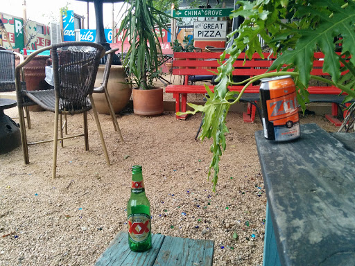 Bar «The Skylark Lounge», reviews and photos, 2039 Airport Blvd, Austin, TX 78722, USA