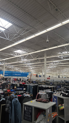 Department Store «Walmart Supercenter», reviews and photos, 1221 Georgesville Rd, Columbus, OH 43228, USA