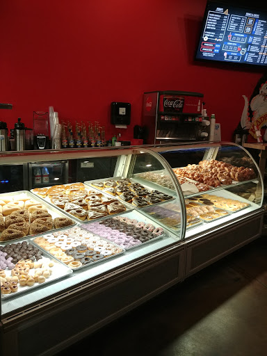 Donut Shop «Mad Brook Donut Co», reviews and photos, 540 E 1700 S, Clearfield, UT 84015, USA