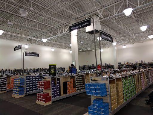 Shoe Store «DSW Designer Shoe Warehouse», reviews and photos, 10515 N Mopac Expy, Austin, TX 78759, USA