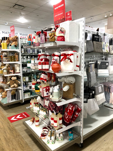 Department Store «Marshalls & HomeGoods», reviews and photos, 200 Petersville Rd, New Rochelle, NY 10801, USA