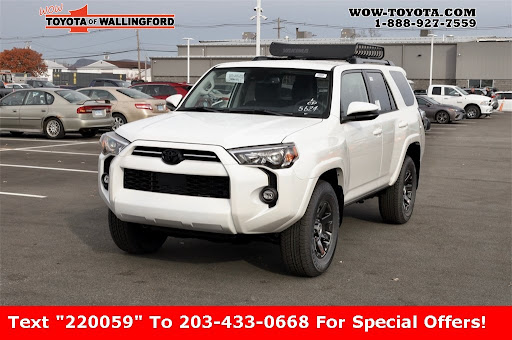 Toyota Dealer «Toyota of Wallingford», reviews and photos, 859 N Colony Rd, Wallingford, CT 06492, USA