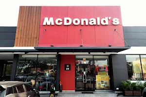 McDonald's Rest Area Km 57 image