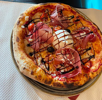 Pizza du Restaurant italien Explosions de saveurs à Frépillon - n°18