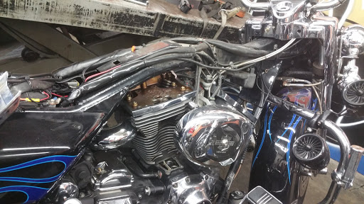 Motorcycle Repair Shop «Villain Custom Cycles», reviews and photos, 2762 E Colorado Blvd, Pasadena, CA 91107, USA