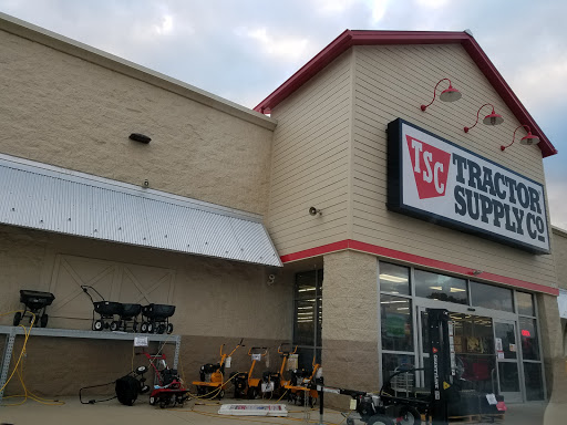 Home Improvement Store «Tractor Supply Co.», reviews and photos, 5431 Southern Maryland Blvd, Lothian, MD 20711, USA