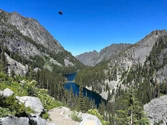 Snow Lakes Trailhead