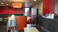 Atmosphère du Restaurant KFC Tours Chambray à Chambray-lès-Tours - n°12