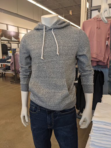 Clothing Store «Old Navy», reviews and photos, 1425 Som Center Rd, Mayfield Heights, OH 44124, USA