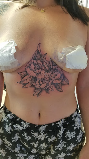 Tattoo Shop «magnum opus tattoo company», reviews and photos, 1817 Padre Blvd #4, South Padre Island, TX 78597, USA