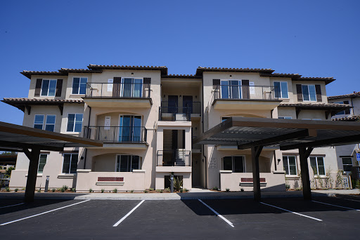 Condominium complex Thousand Oaks