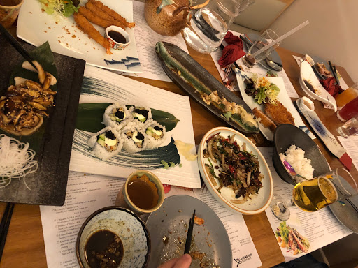 Legend One Sushi & Chinese Restaurant 驿占