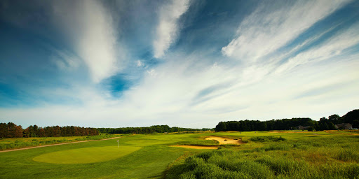 Restaurant «Hawkshead Restaurant», reviews and photos, 523 Hawks Nest Dr, South Haven, MI 49090, USA