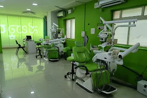 Sabka dentist - HRBR Layout (Bangalore) image