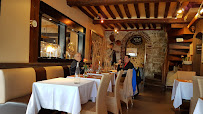 Atmosphère du Restaurant français L'Hippocampe à Honfleur - n°17