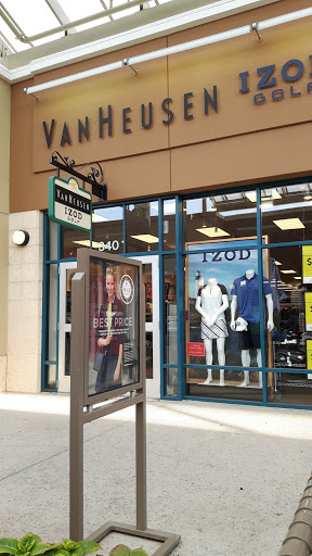 Outlet Mall «Tanger Outlet Myrtle Beach Hwy 17», reviews and photos, 10835 Kings Rd, Myrtle Beach, SC 29572, USA