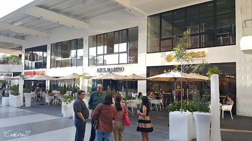 Olivos Plaza