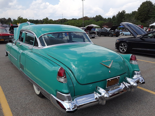 Car Dealer «Hudson Cadillac Buick GMC», reviews and photos, 2023 South Rd, Poughkeepsie, NY 12601, USA