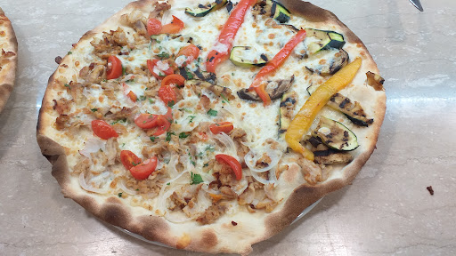 Pizza style in Roma, Città Metropolitana di Roma Capitale