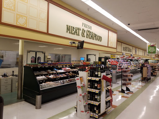 Grocery Store «Family Fare Supermarket», reviews and photos, 56151 M 51 S, Dowagiac, MI 49047, USA