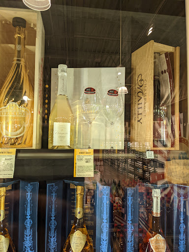 Wine Store «Total Wine & More», reviews and photos, 1451 New Britain Ave, West Hartford, CT 06110, USA