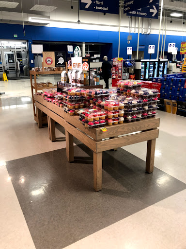 Grocery Store «Meijer», reviews and photos, 34835 Utica Rd, Fraser, MI 48026, USA