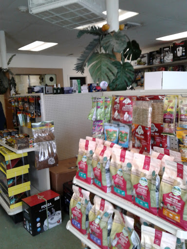 Pet Store «Pets World», reviews and photos, 147 Bridge St, Weymouth, MA 02191, USA