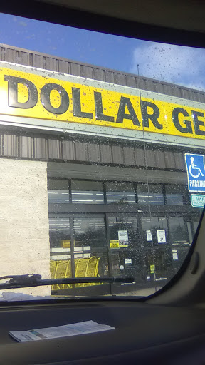 Dollar General, 200 W Deerfield Rd, Union City, IN 47390, USA, 