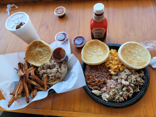 Barbecue Restaurant «Farm House Produce», reviews and photos, 4690 GA-52, Dahlonega, GA 30533, USA