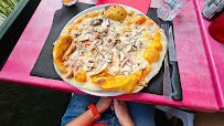 Plats et boissons du Pizzeria le robinson à Roquebrune-sur-Argens - n°16