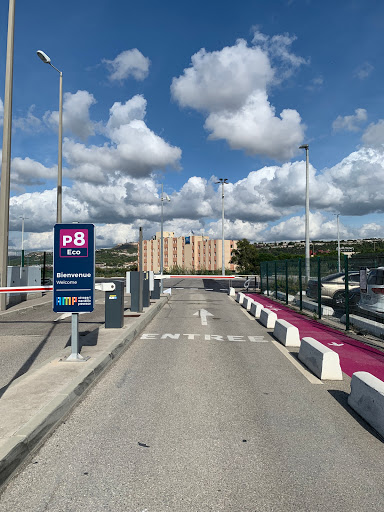 Parking P8 Aéroport Marseille Provence