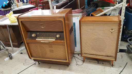 Thrift Store «Unique», reviews and photos, 3041 W 159th St, Markham, IL 60428, USA