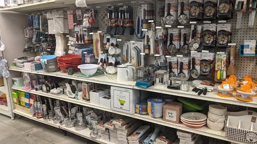 Discount Store «Bargain Hunt», reviews and photos, 30 Orchard Park Dr, Greenville, SC 29615, USA