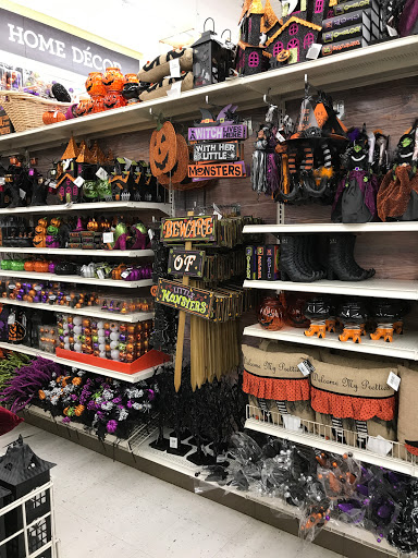 Craft Store «Michaels», reviews and photos, 41904 Ford Rd, Canton, MI 48187, USA