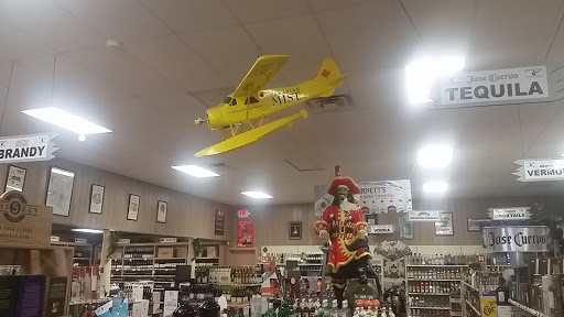 Liquor Store «Pawleys Wine & Spirits», reviews and photos, 10135 Ocean Hwy, Pawleys Island, SC 29585, USA
