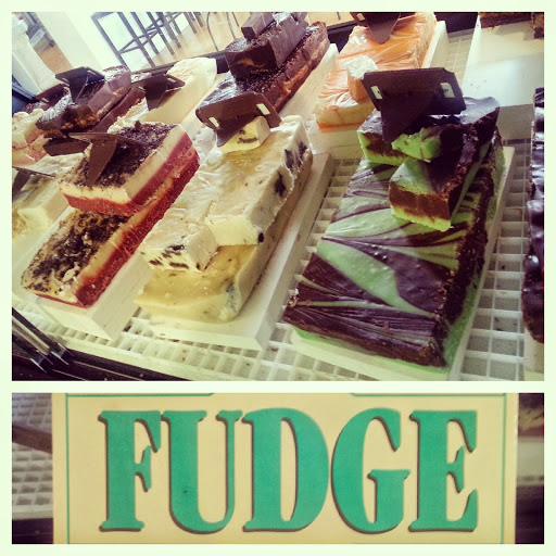 Wedding Bakery «Bliss Cake Boutique», reviews and photos, 24 Jonesboro Road, McDonough, GA 30253, USA